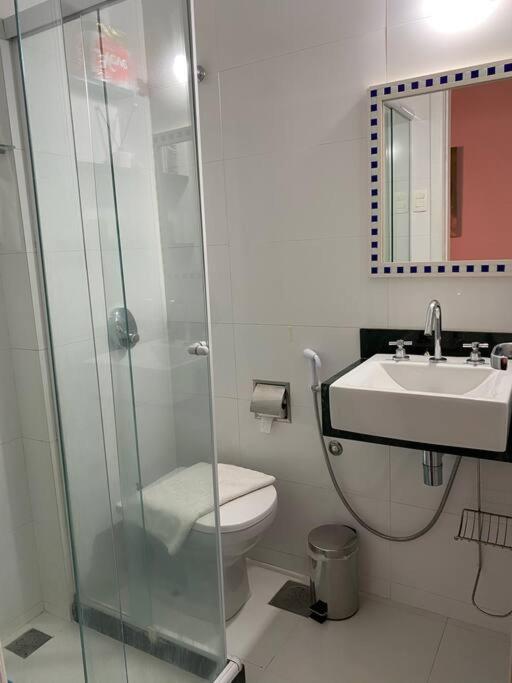 Charmoso Apartamento Na Av. Atlantica, Copacabana Rio de Janeiro Esterno foto